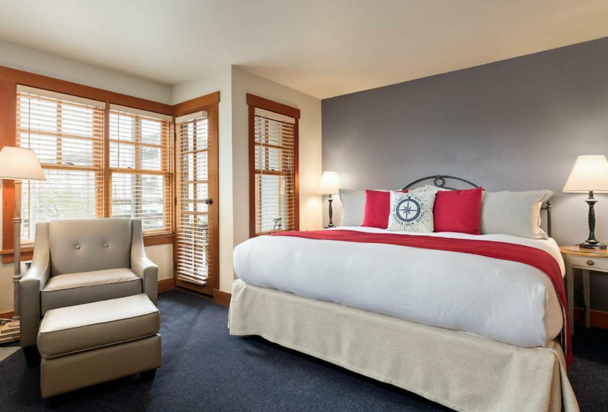 La Conner Channel Lodge