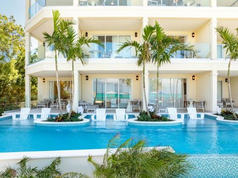 Windsong on the Reef