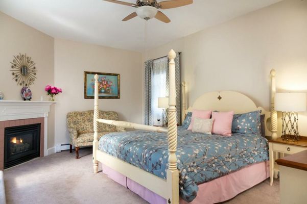 Beech Tree Inn and Cottage