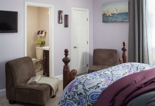 Beech Tree Inn and Cottage