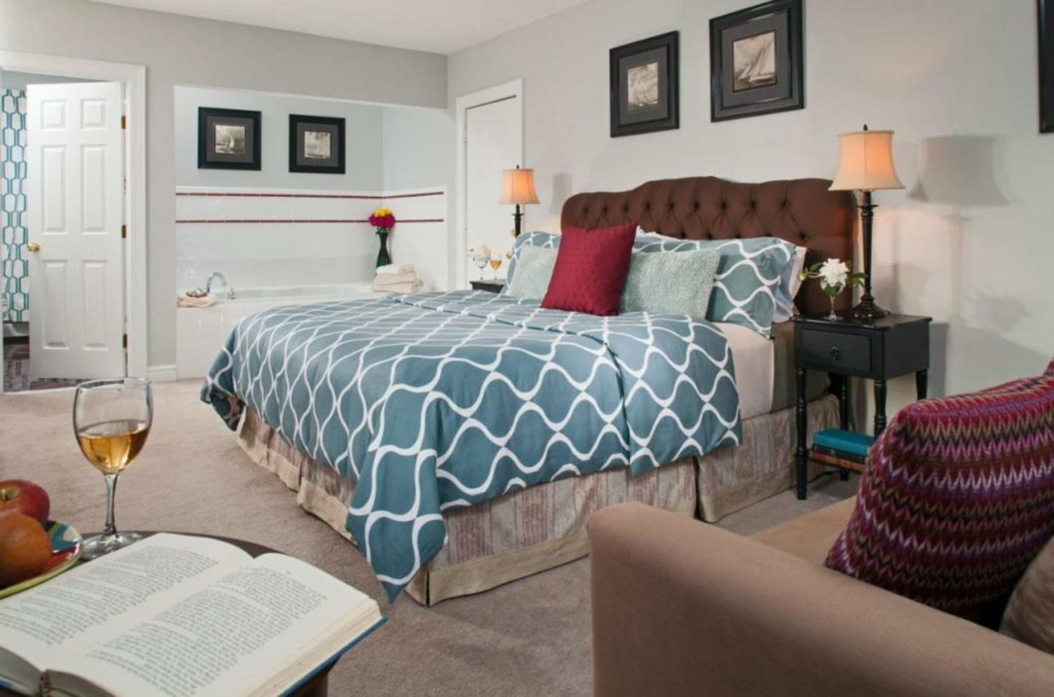 Beech Tree Inn and Cottage