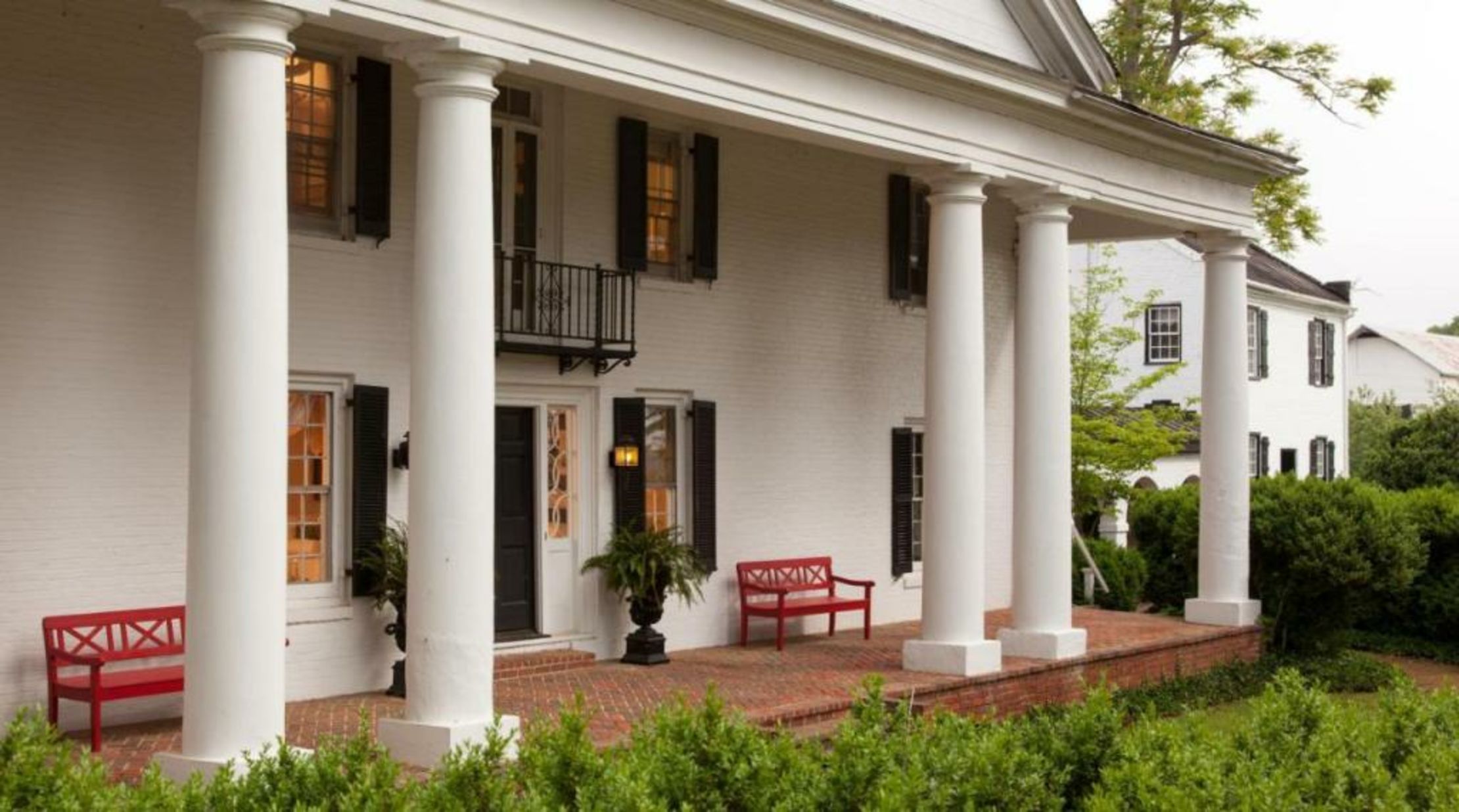 The Inn & Tavern at Meander