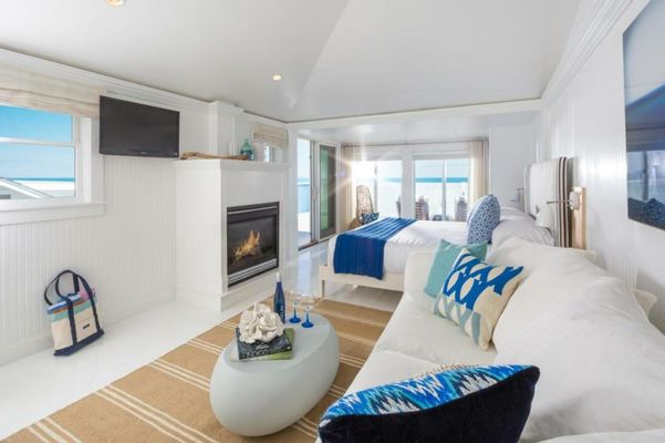 Blue - Inn on the Beach