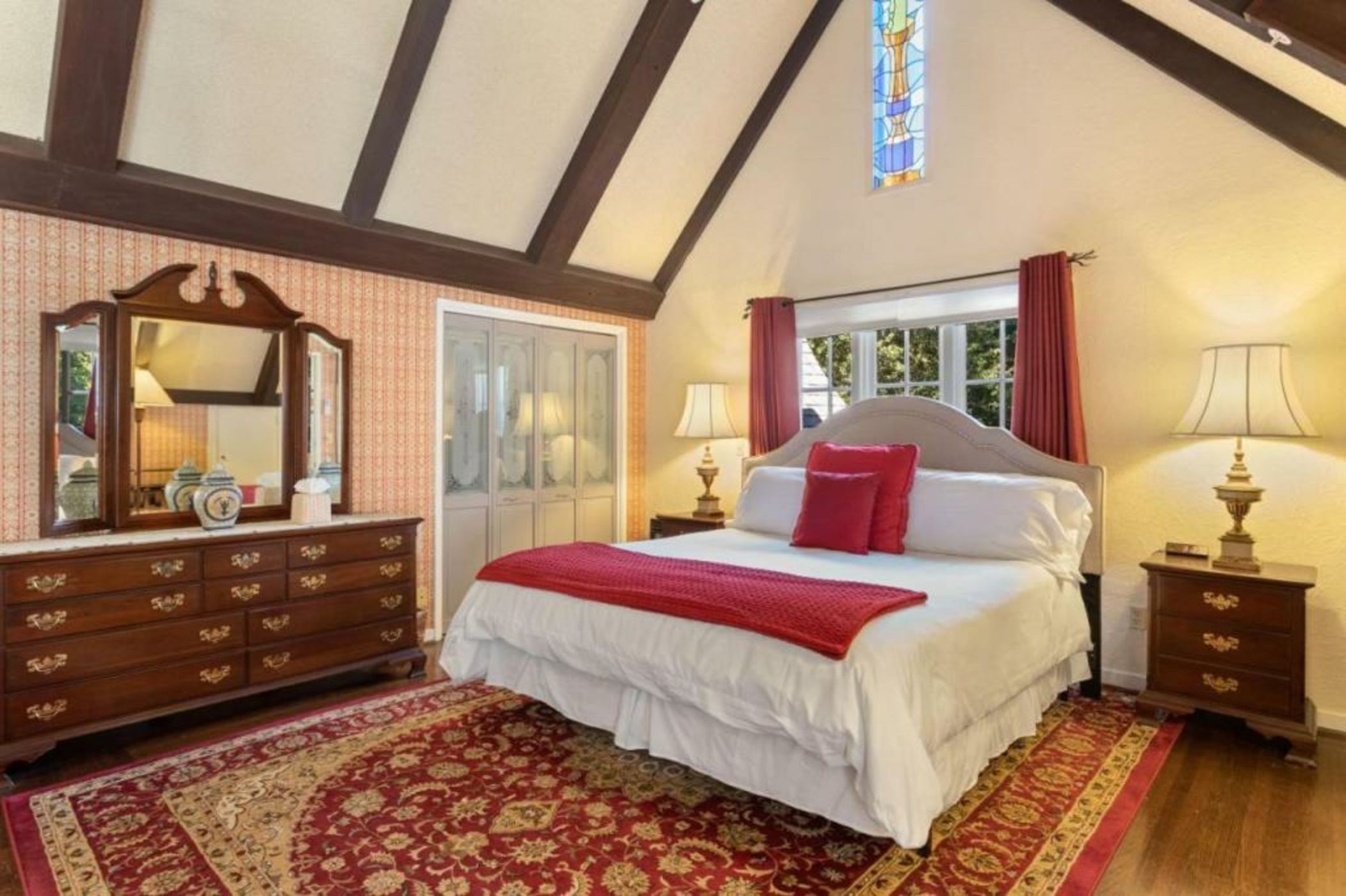 Candlelight Inn Napa Valley