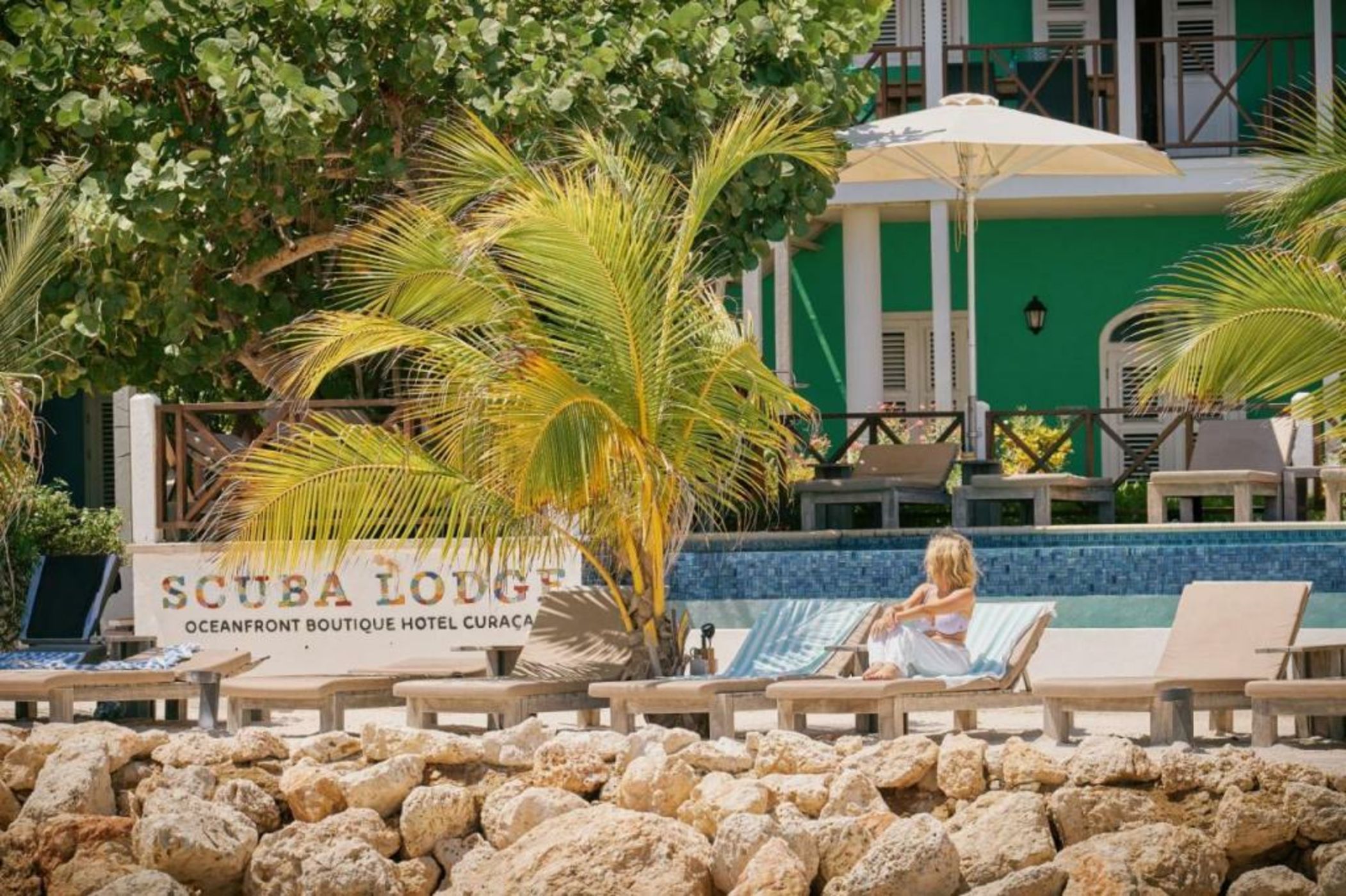 Scuba Lodge & Suites