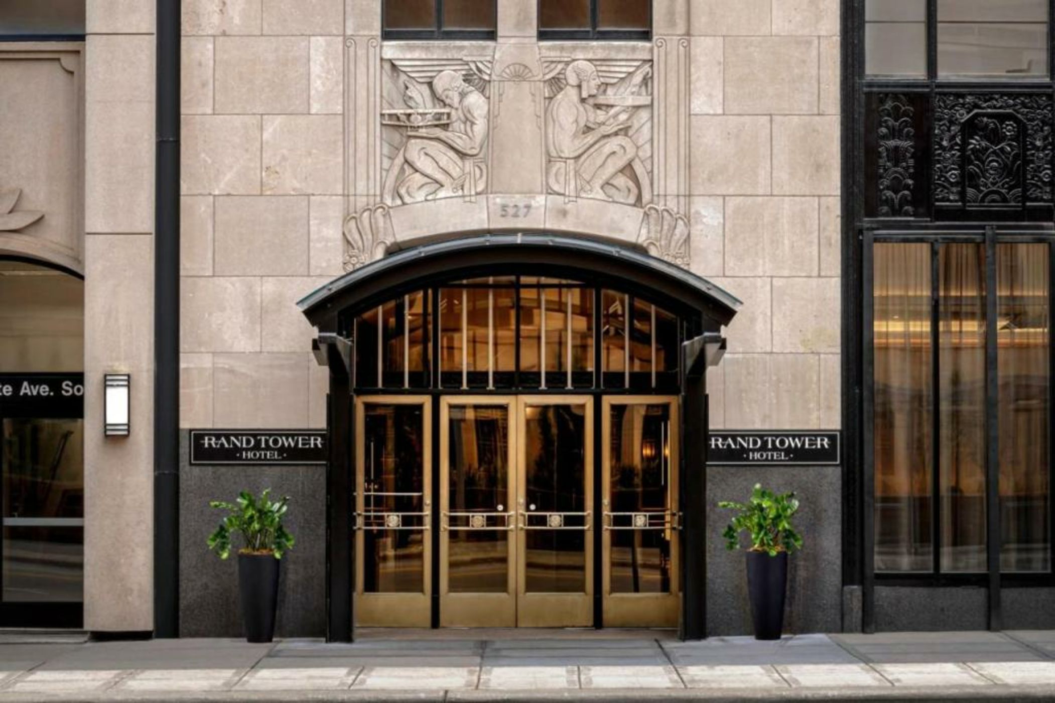 Rand Tower Hotel, Minneapolis, a Tribute Portfolio Hotel