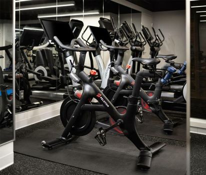 The Lofton Hotel Minneapolis, Tapestry Collection by Hilton