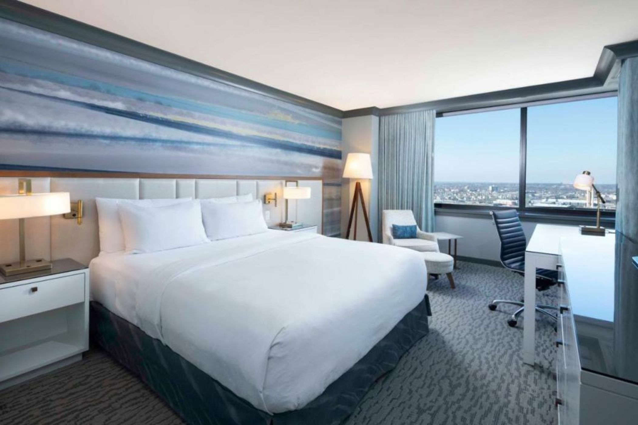 The Lofton Hotel Minneapolis, Tapestry Collection by Hilton