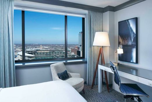 The Lofton Hotel Minneapolis, Tapestry Collection by Hilton