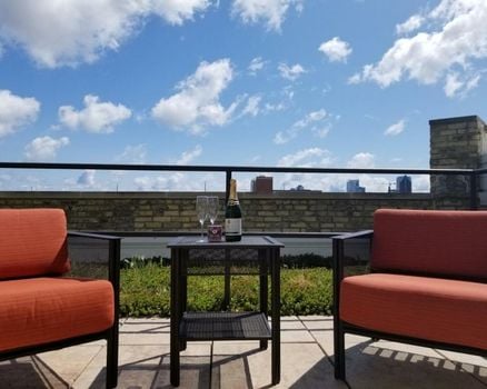 Brewhouse Inn and Suites