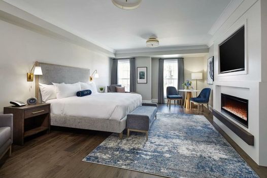 124 on Queen Hotel & Spa