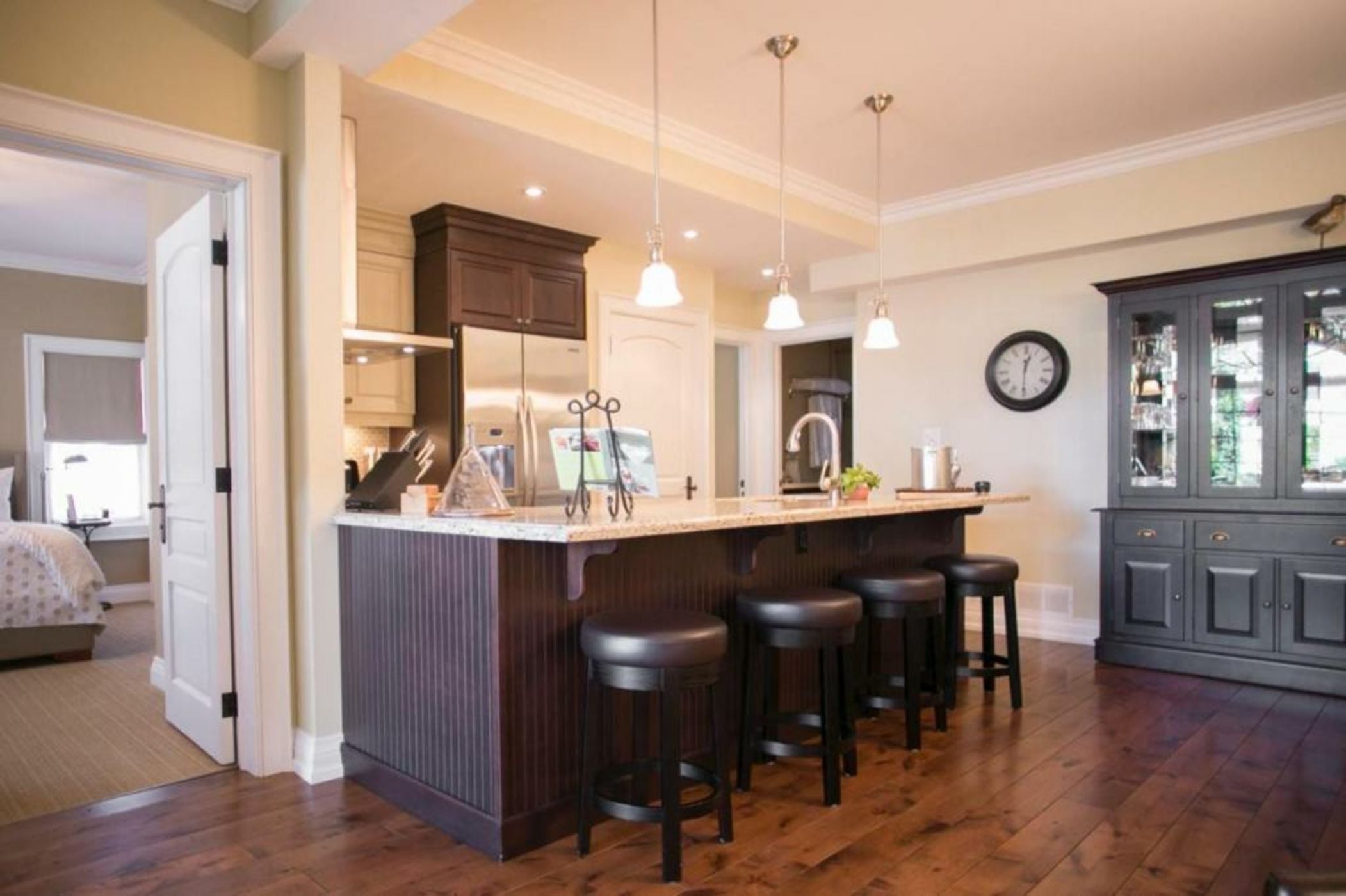 124 on Queen Hotel & Spa