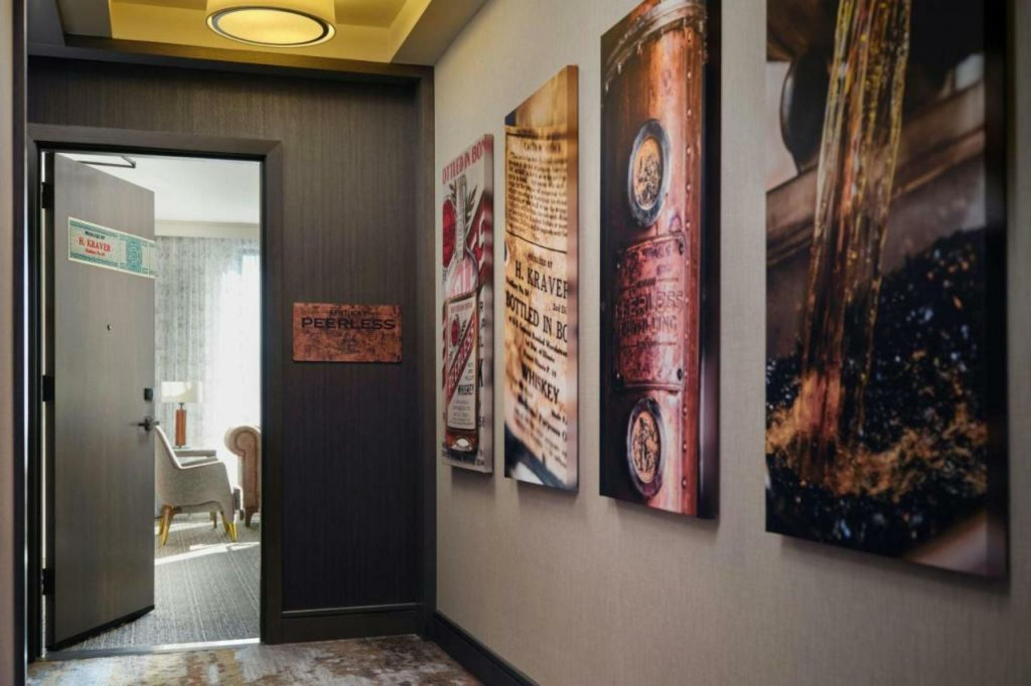 Hotel Distil, Autograph Collection