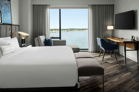 The CURRENT Hotel, Autograph Collection