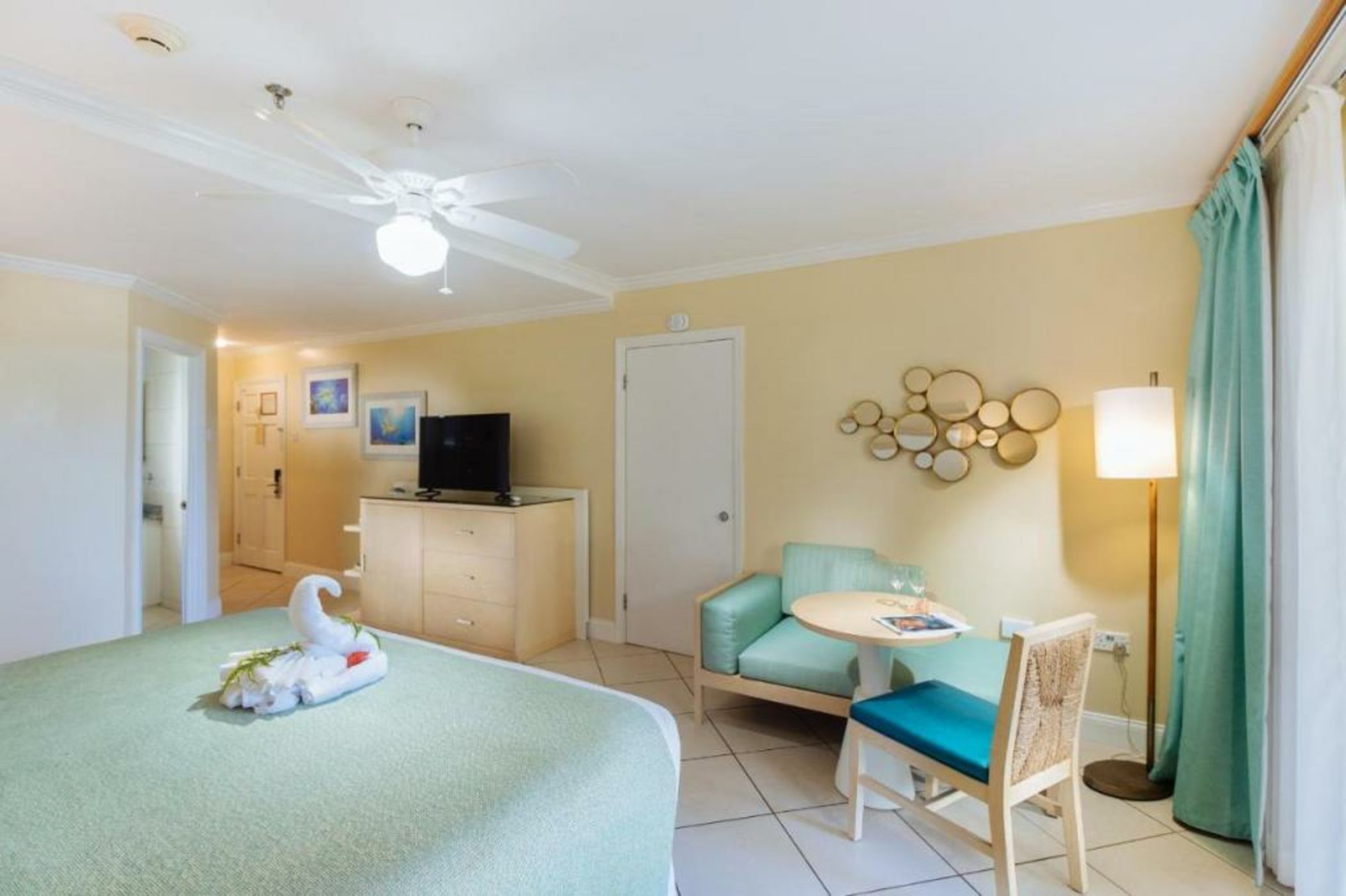 Bay Gardens Beach Resort & Spa