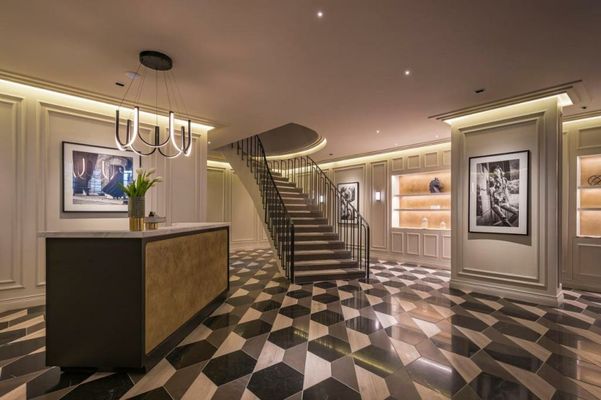 The Amsterdam by Viadora