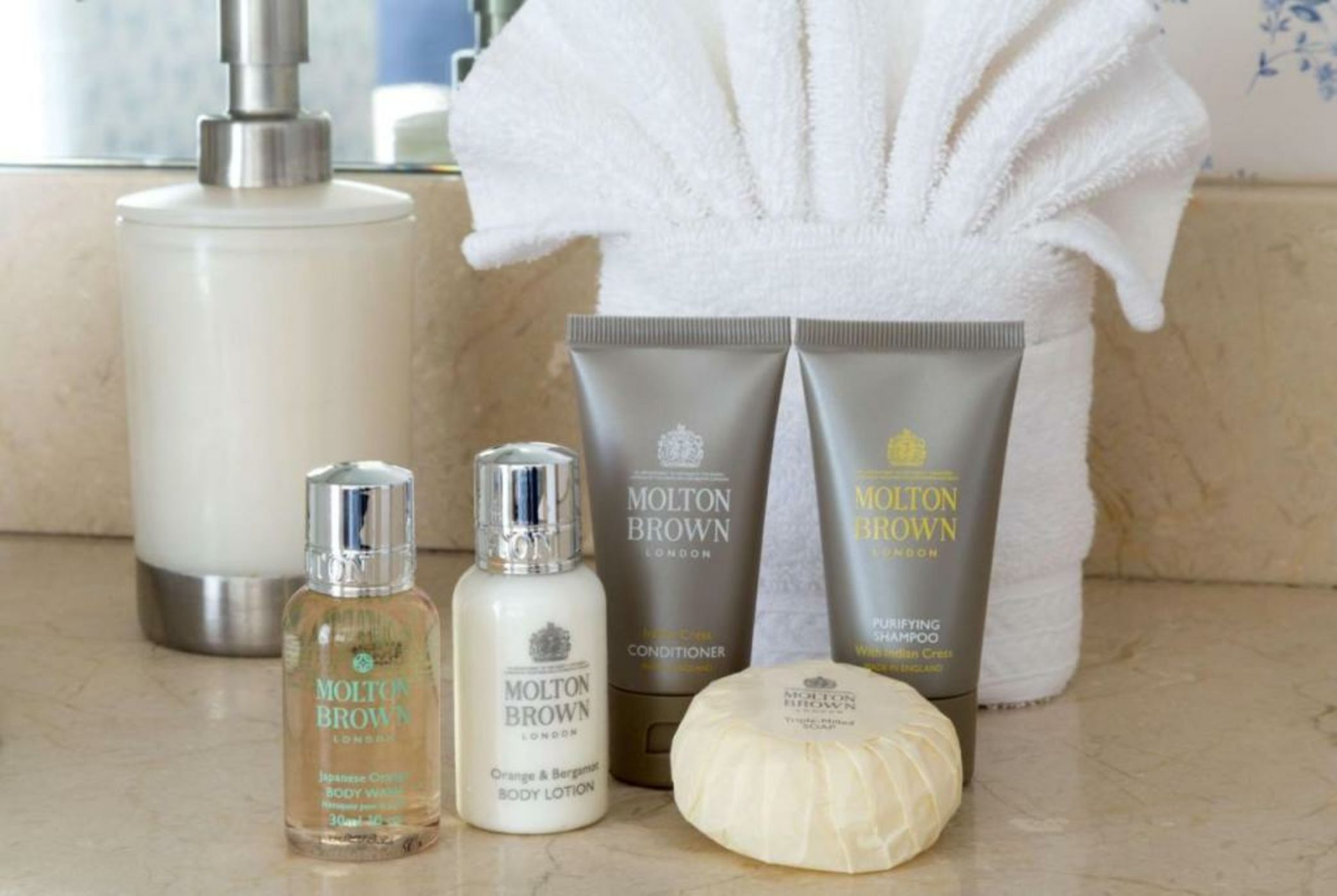 Cheshire Cat Inn & Cottages