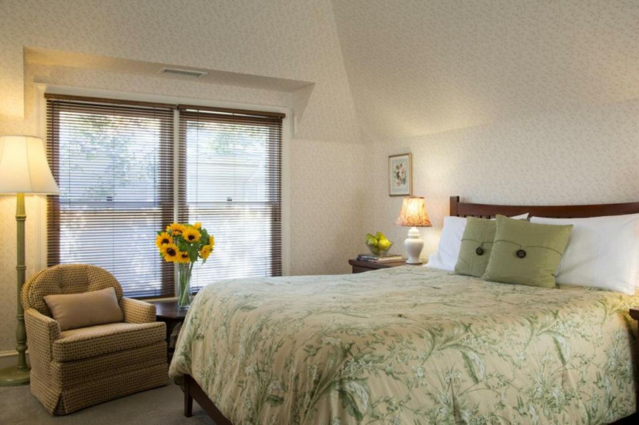 Cheshire Cat Inn & Cottages