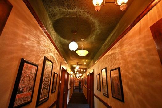 McMenamins Kennedy School