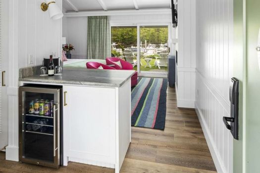 Yachtsman Lodge & Marina