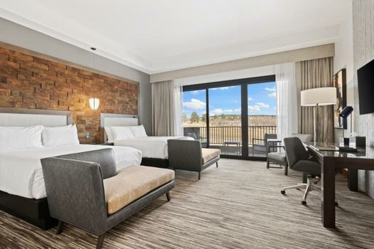 Flying Horse Resort & Club