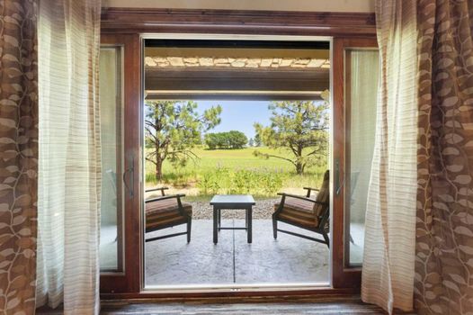 Flying Horse Resort & Club