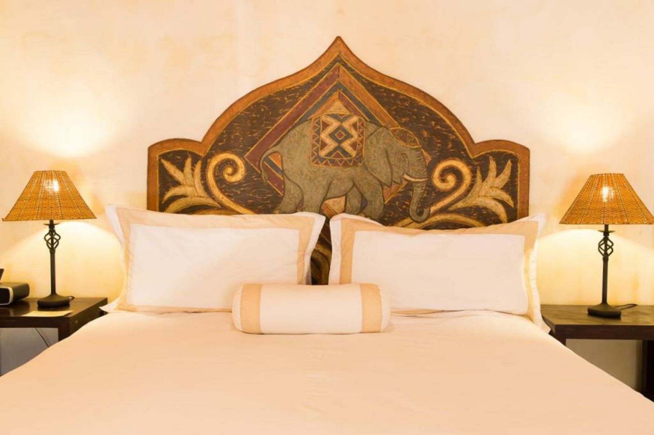 The Emerald Iguana Inn