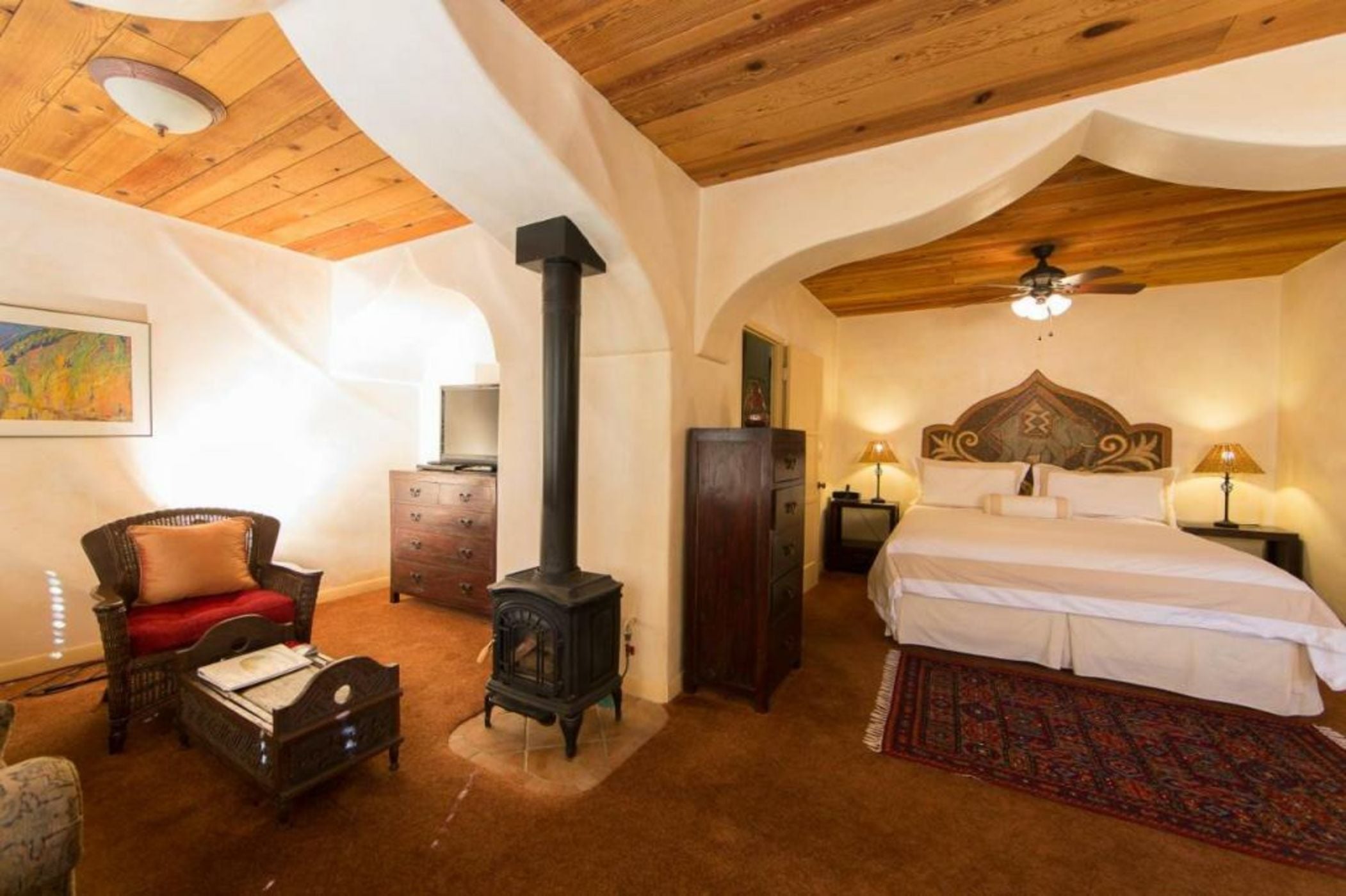 The Emerald Iguana Inn