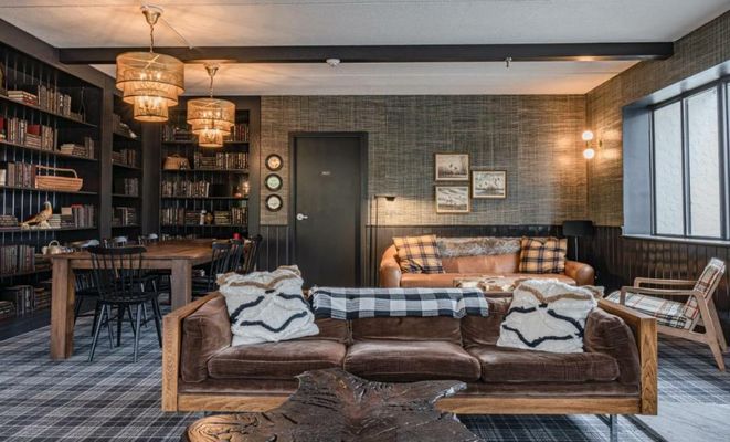 Hunter Lodge, a Bluebird by Lark