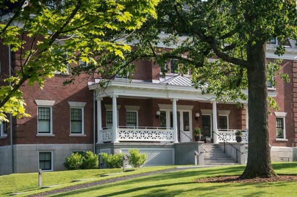 Inns of Aurora Resort & Spa