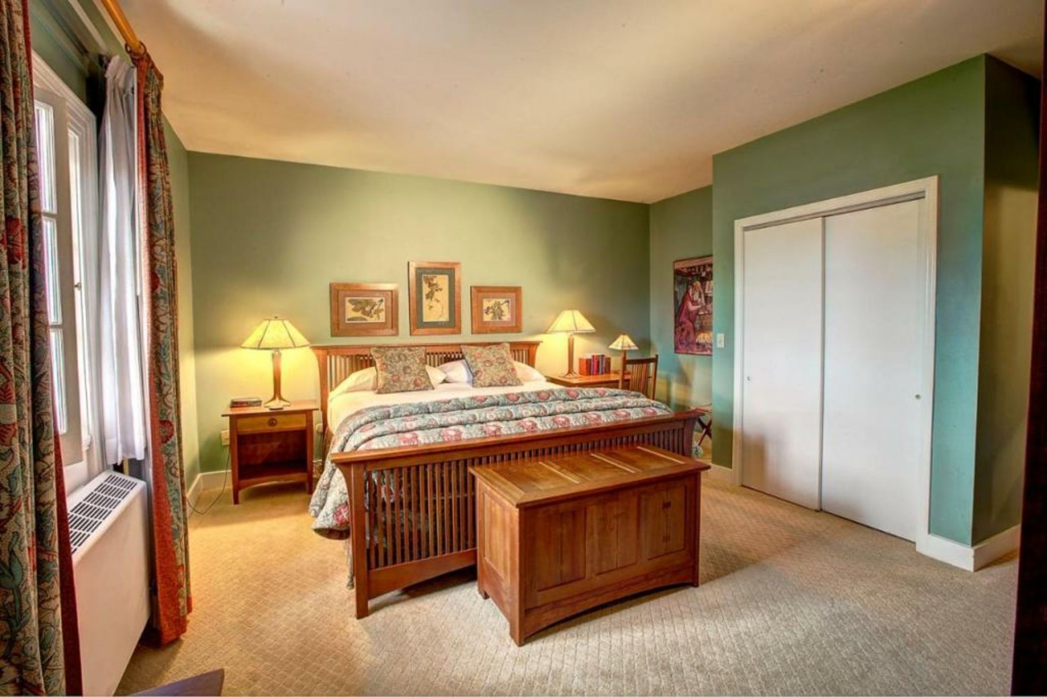 Geneva On The Lake Boutique Resort Hotel