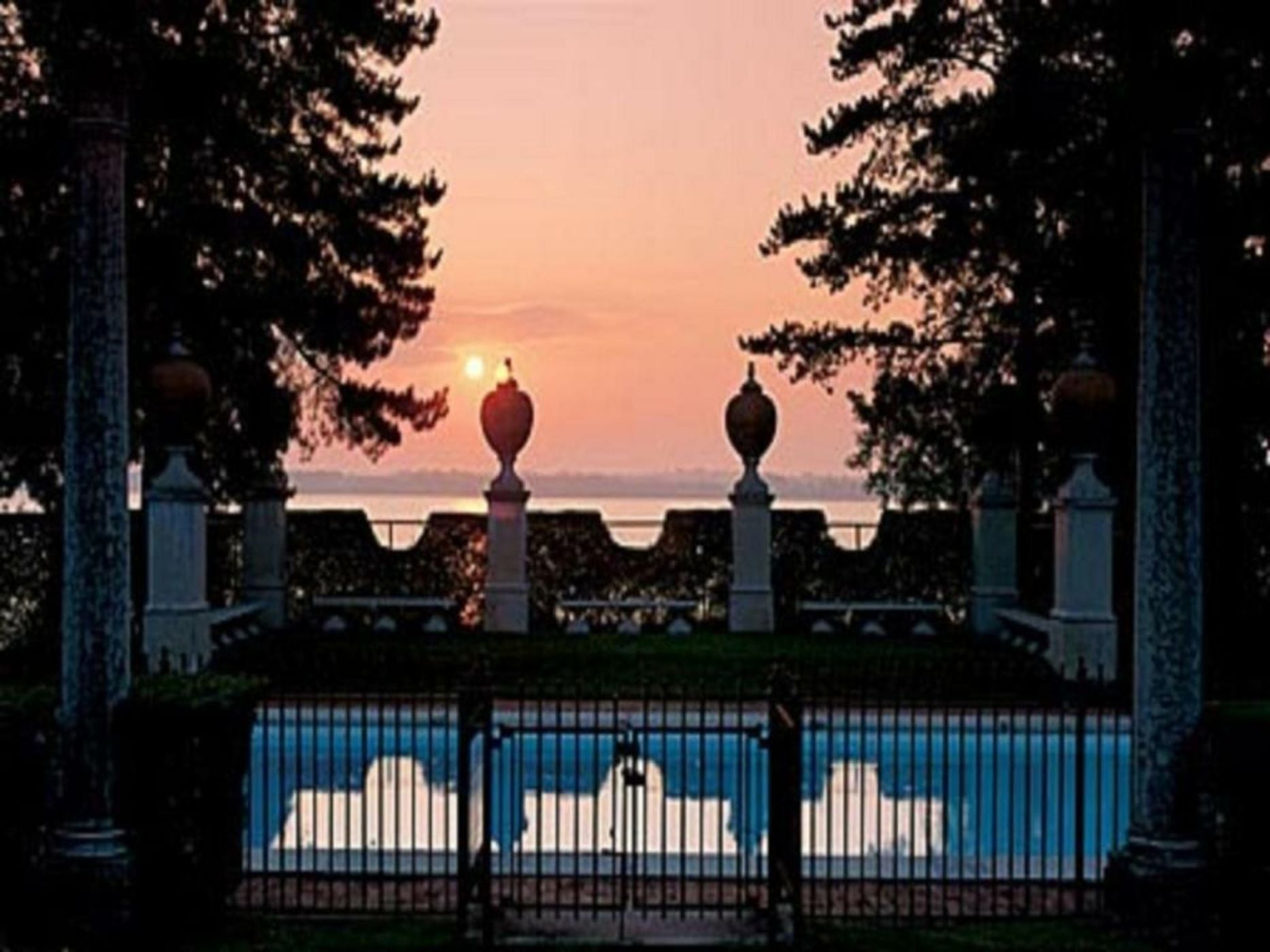 Geneva On The Lake Boutique Resort Hotel