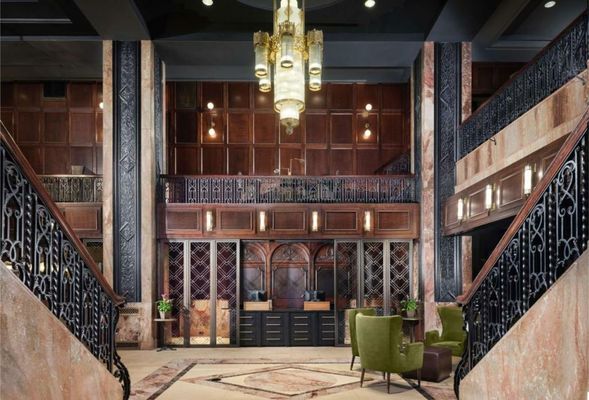 Hotel Phillips Kansas City, Curio Collection By Hilton