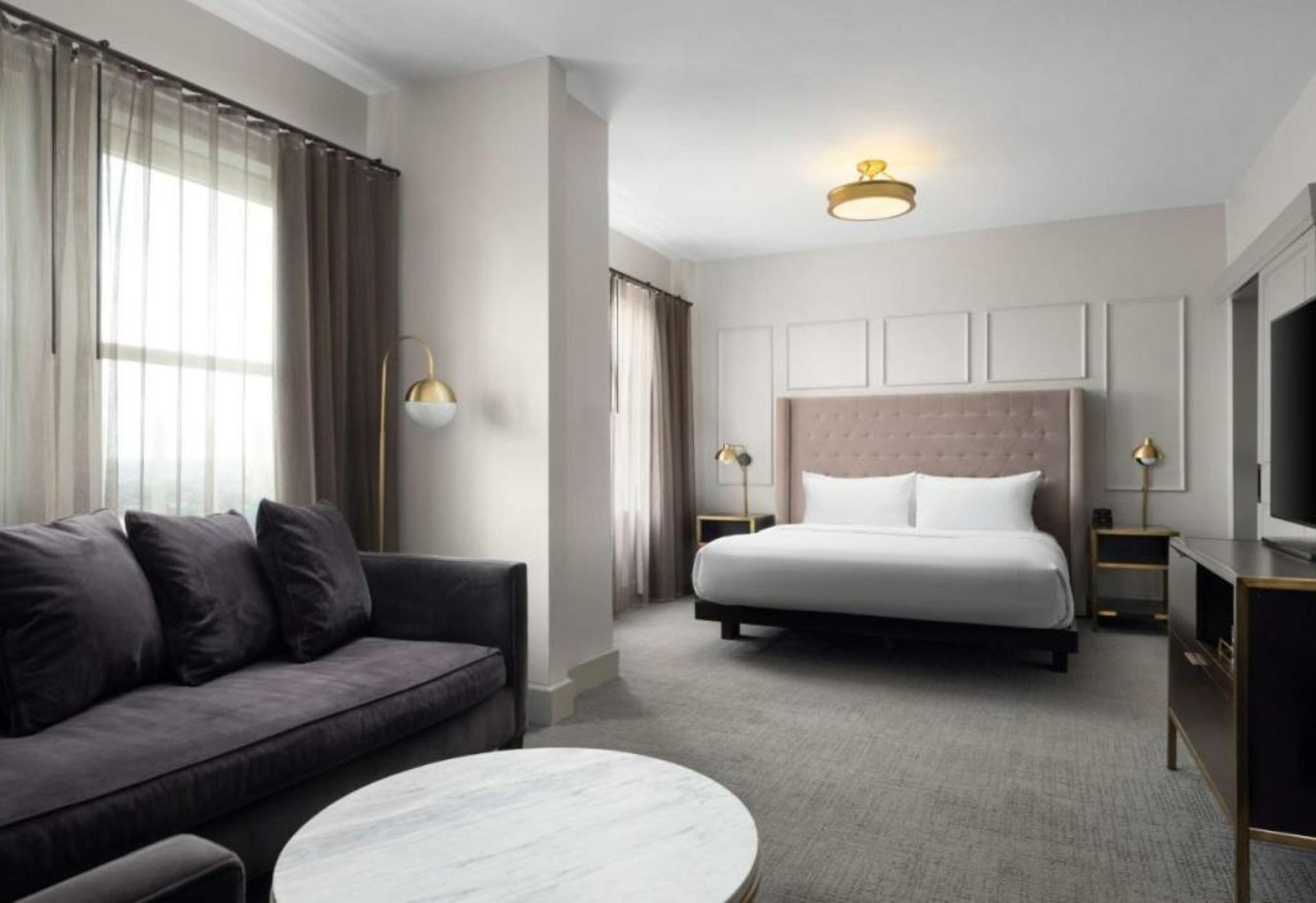 Hotel Phillips Kansas City, Curio Collection By Hilton