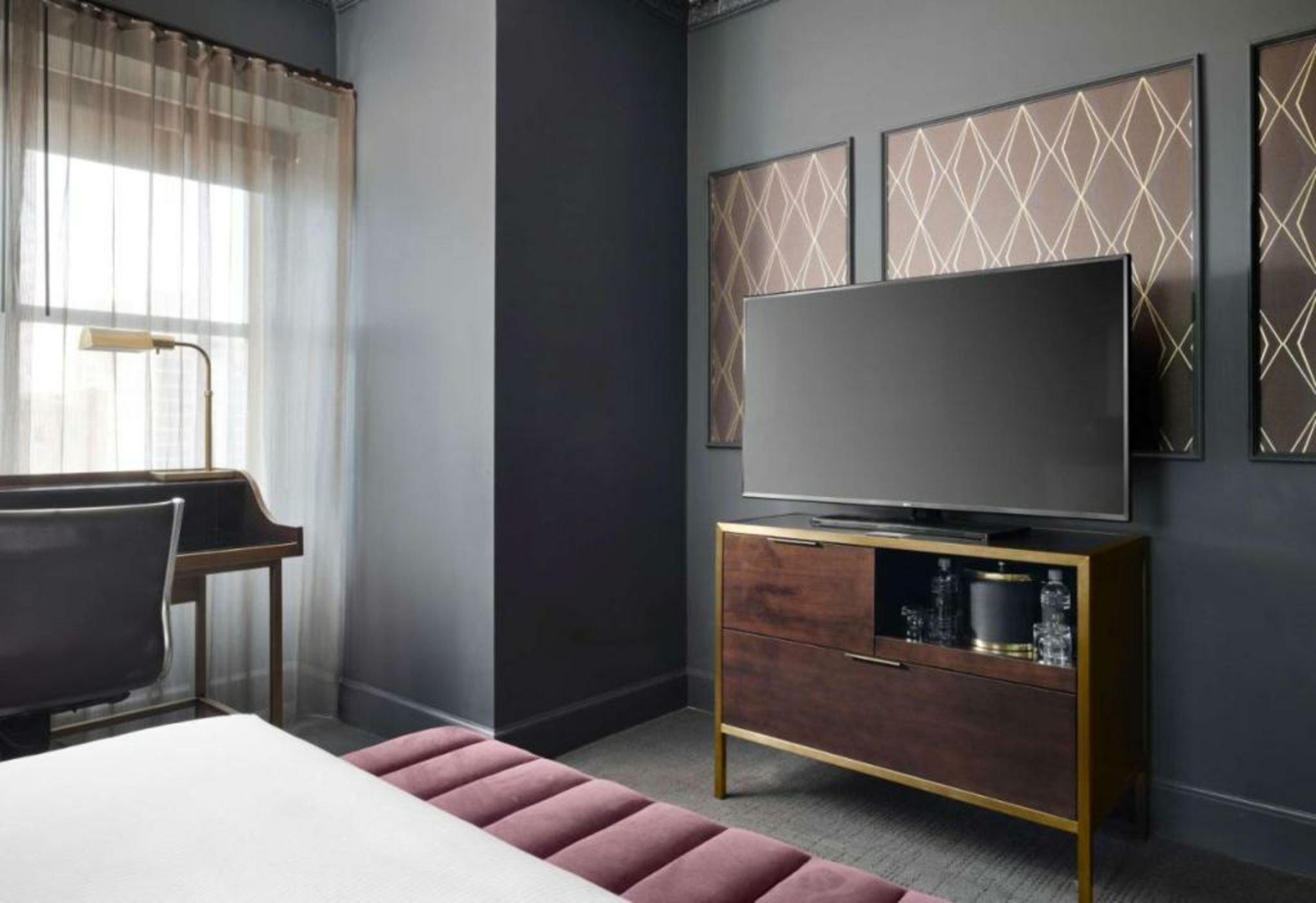 Hotel Phillips Kansas City, Curio Collection By Hilton