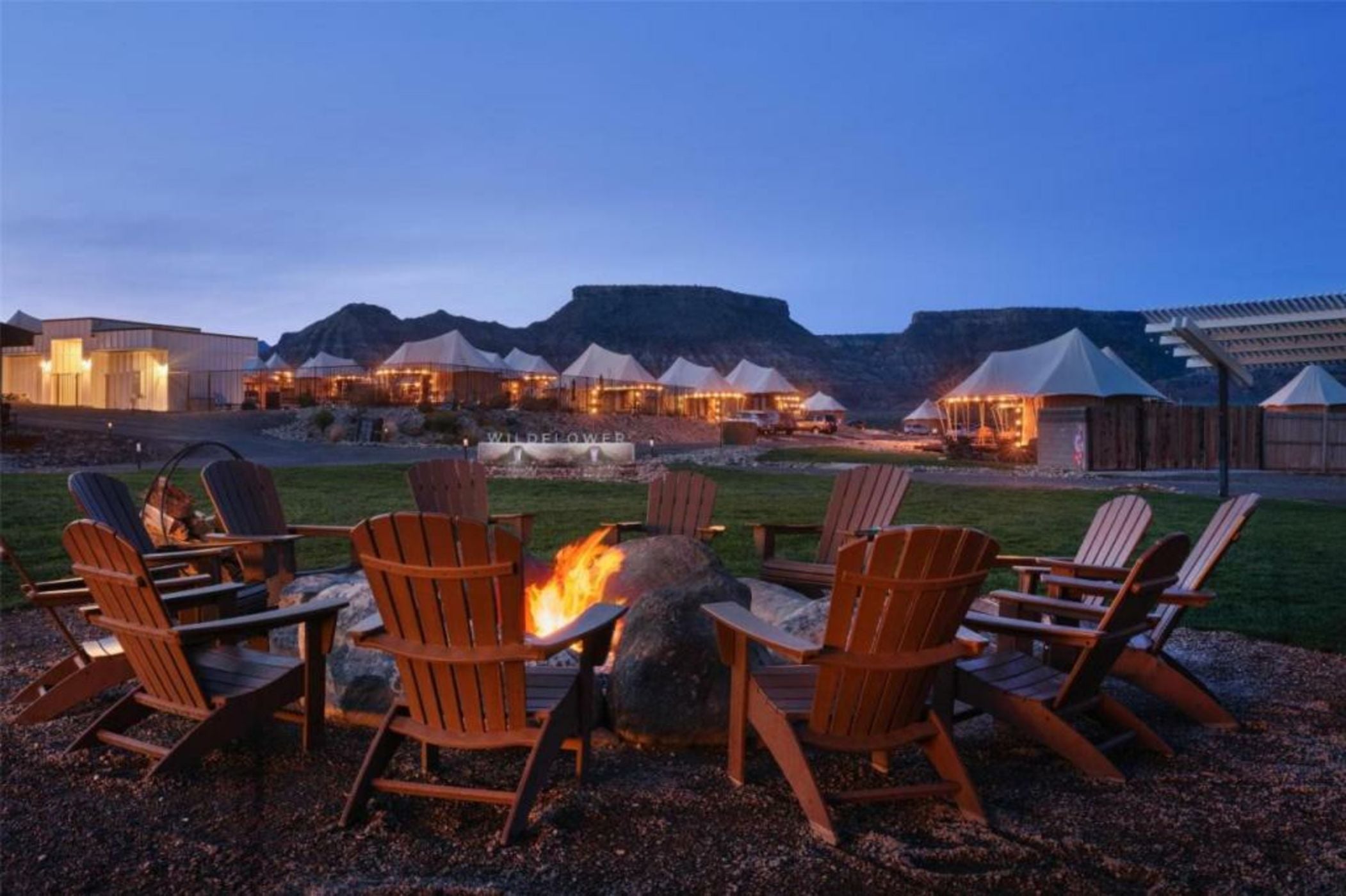 Zion Wildflower Resort, WorldHotels Backdrop