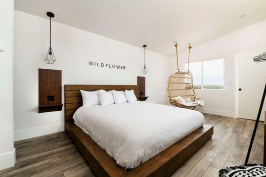 Zion Wildflower Resort, WorldHotels Backdrop