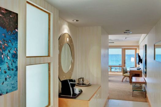 Pier South Resort, Autograph Collection