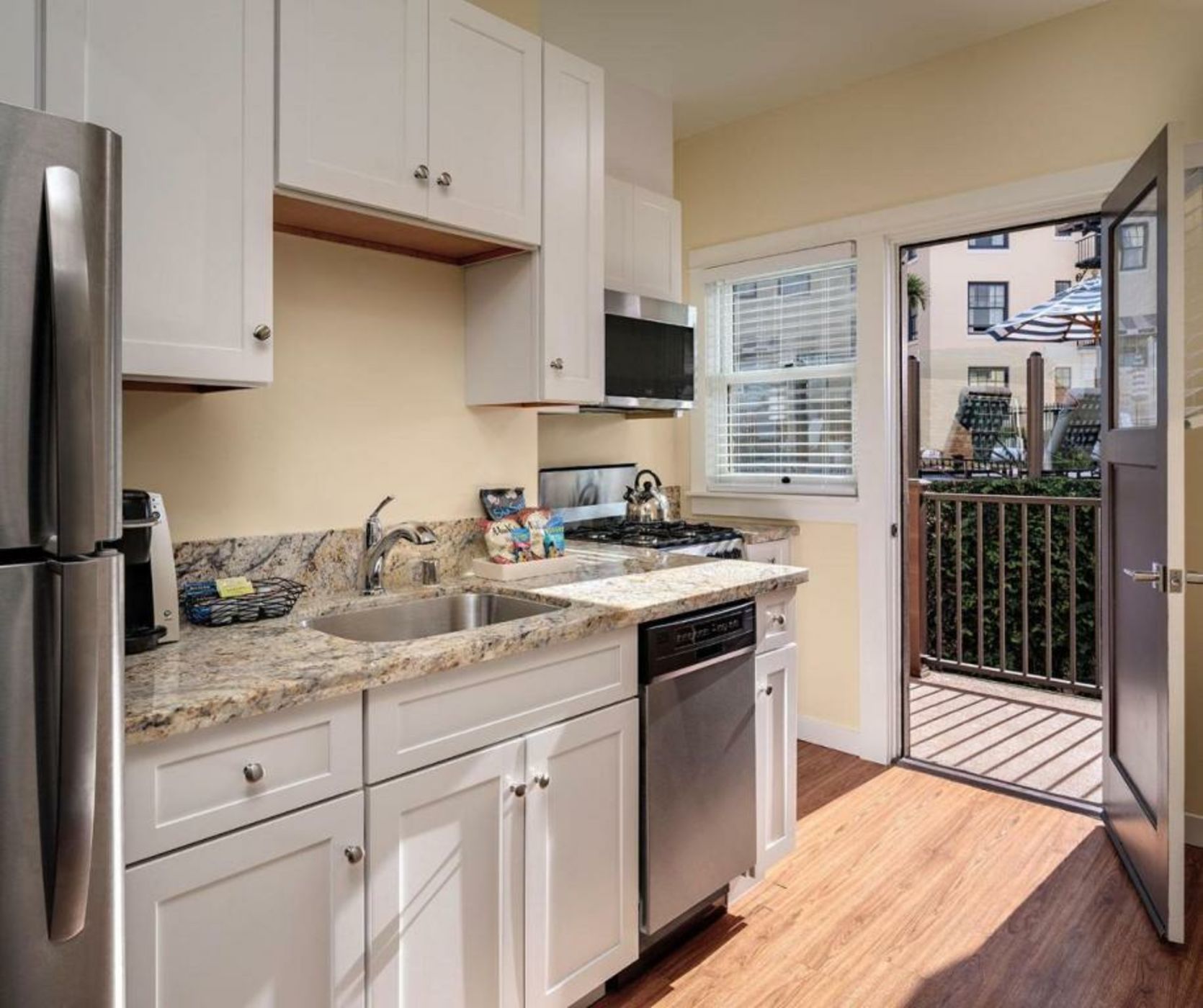 Grande Colonial La Jolla