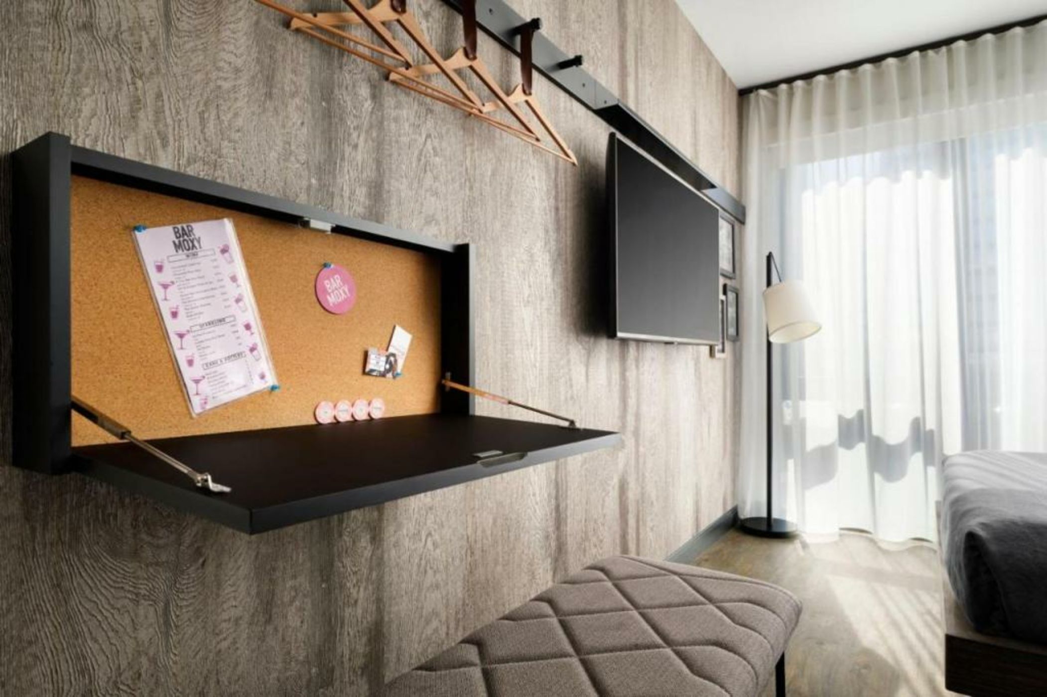 Moxy Chicago Downtown