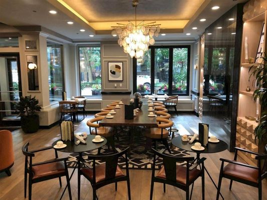 Claridge House Chicago, Tapestry Collection by Hilton