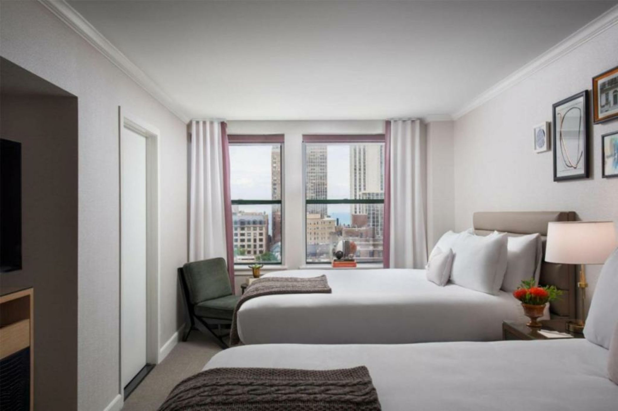 Claridge House Chicago, Tapestry Collection by Hilton