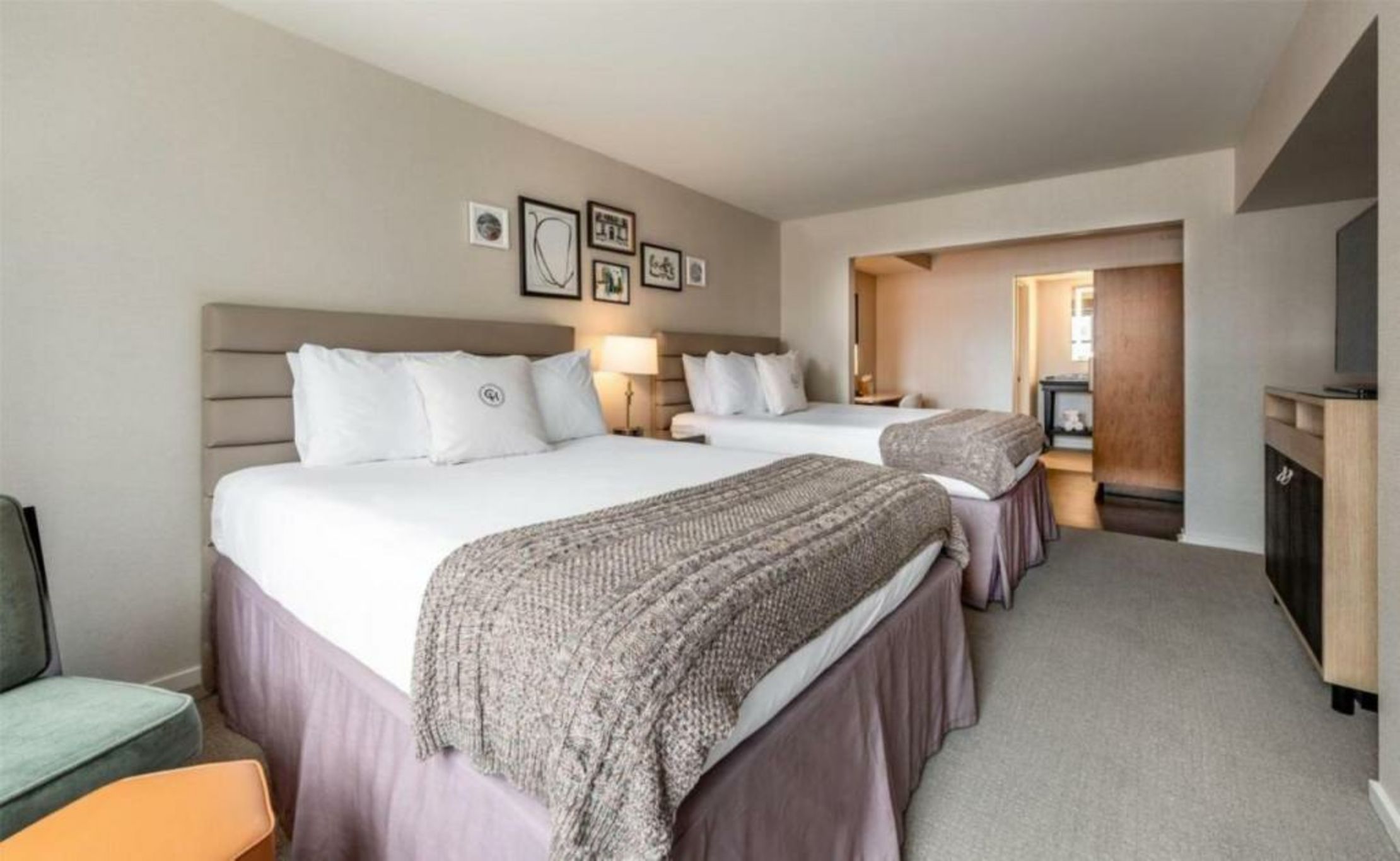 Claridge House Chicago, Tapestry Collection by Hilton