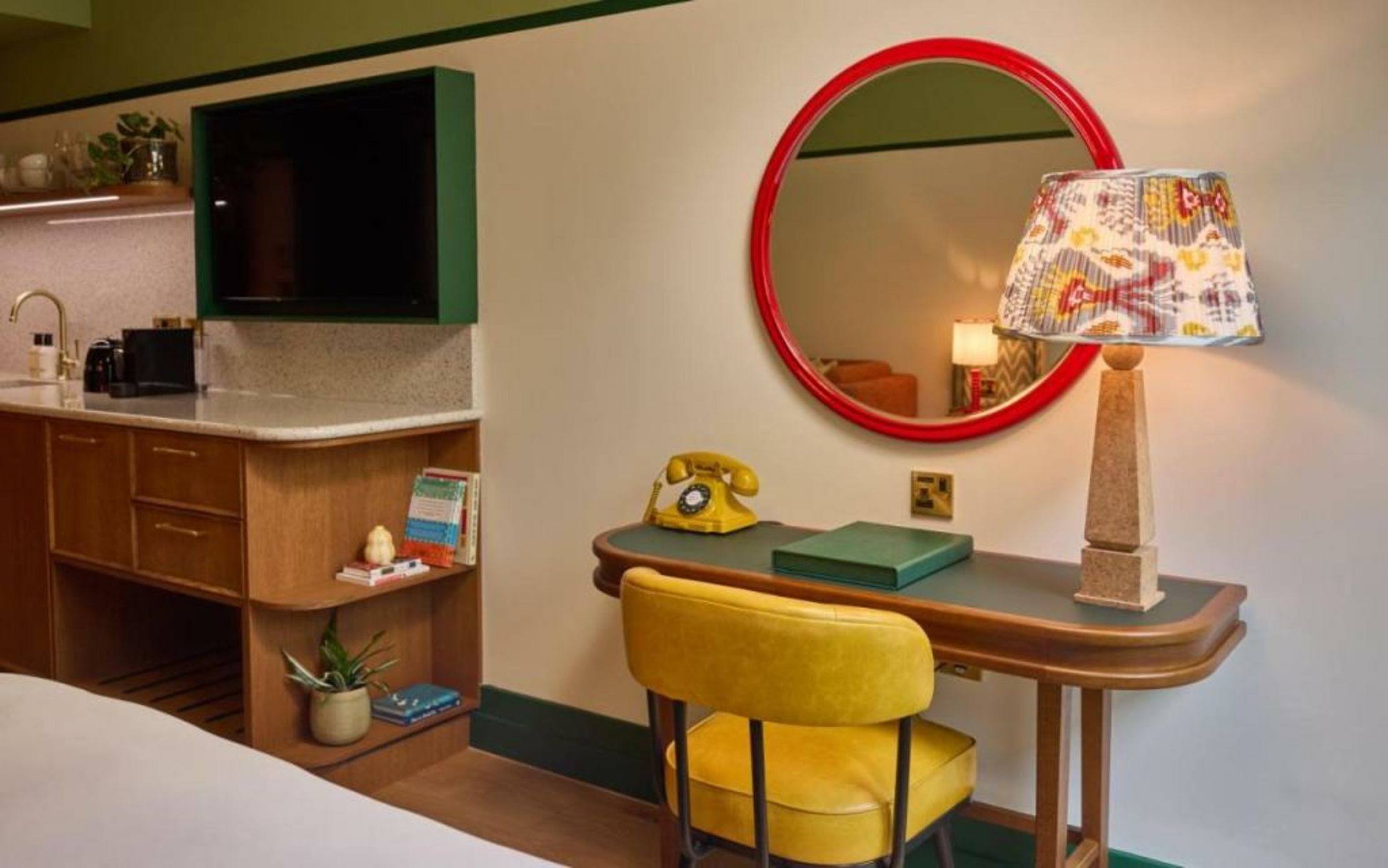 The July - London Victoria