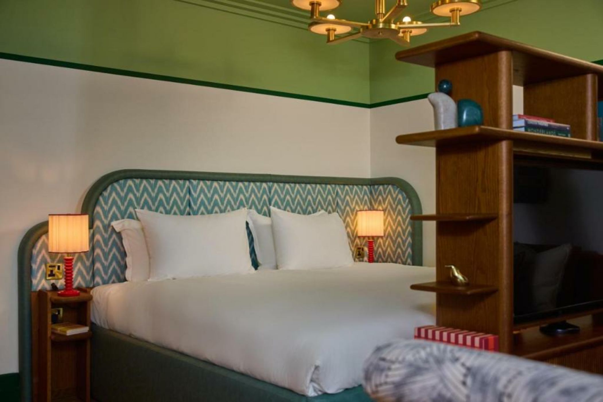 The July - London Victoria