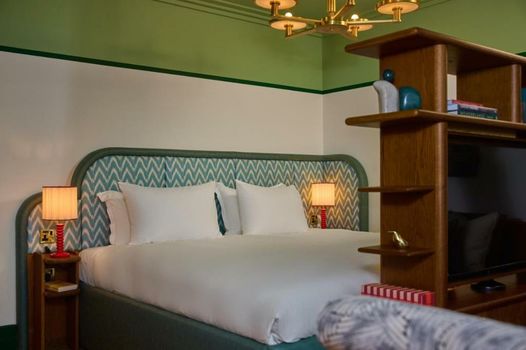 The July - London Victoria