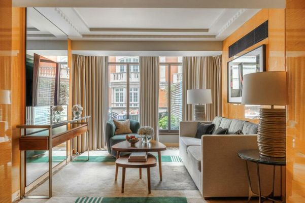 Four Seasons Hotel London at Park Lane