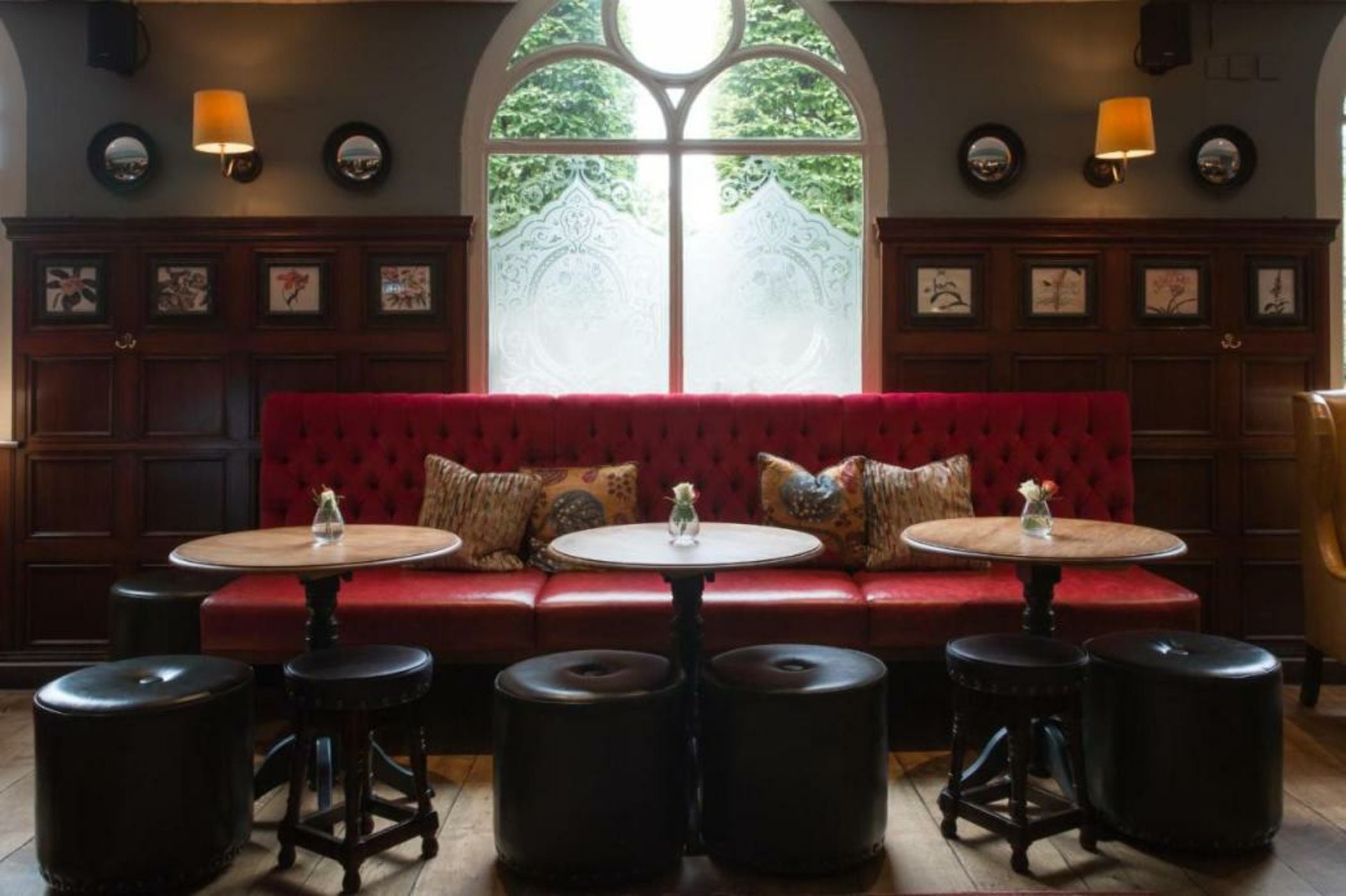 Coach & Horses Hotel