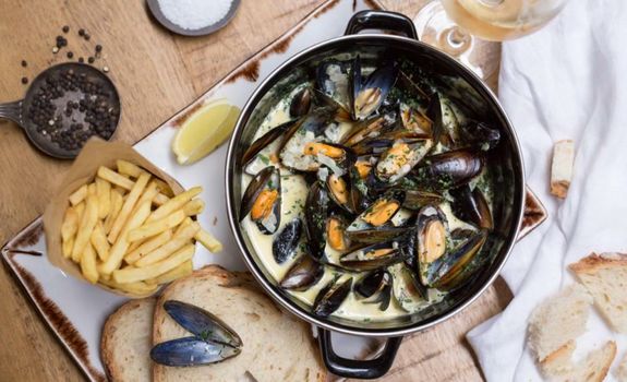 Coach & Horses Hotel