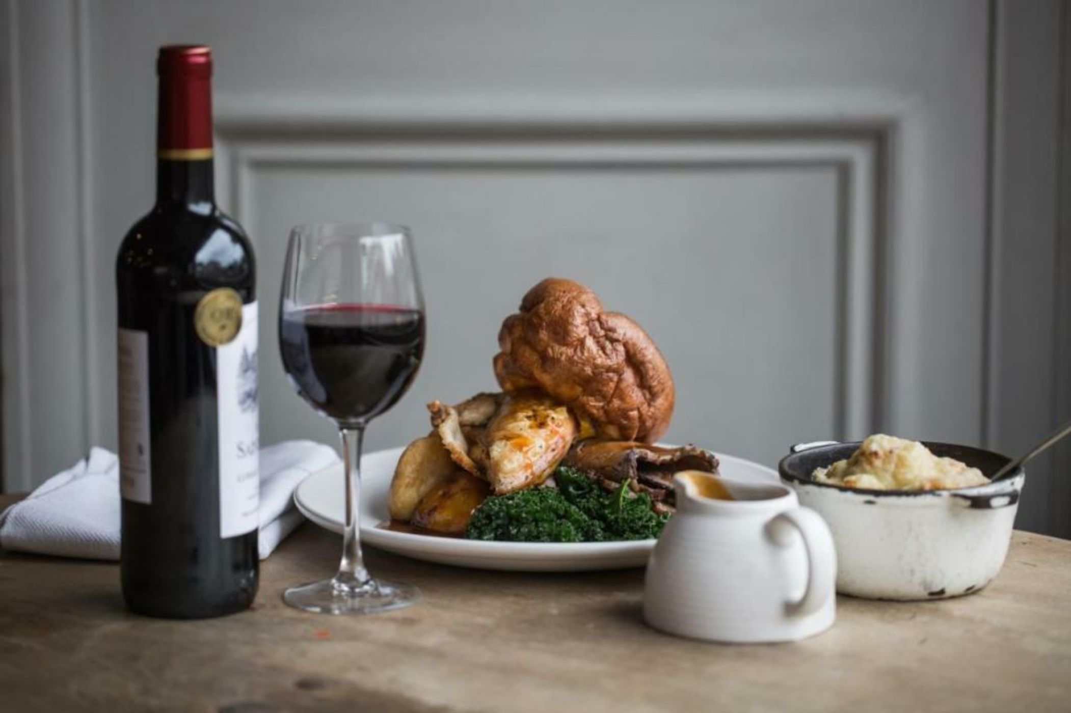 Coach & Horses Hotel